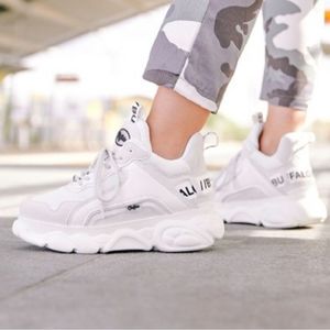 buffalo london black chai trainers